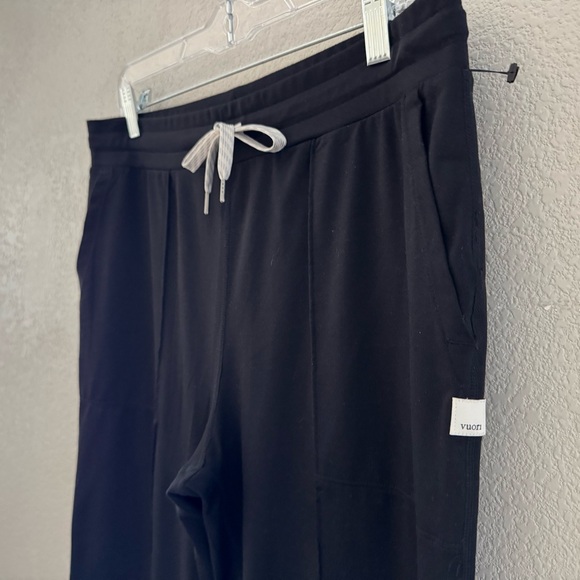 Vuori Halo Wide Leg Flare Pant Large Black Casual Athleisure Neutral Activewear - Picture 9 of 11